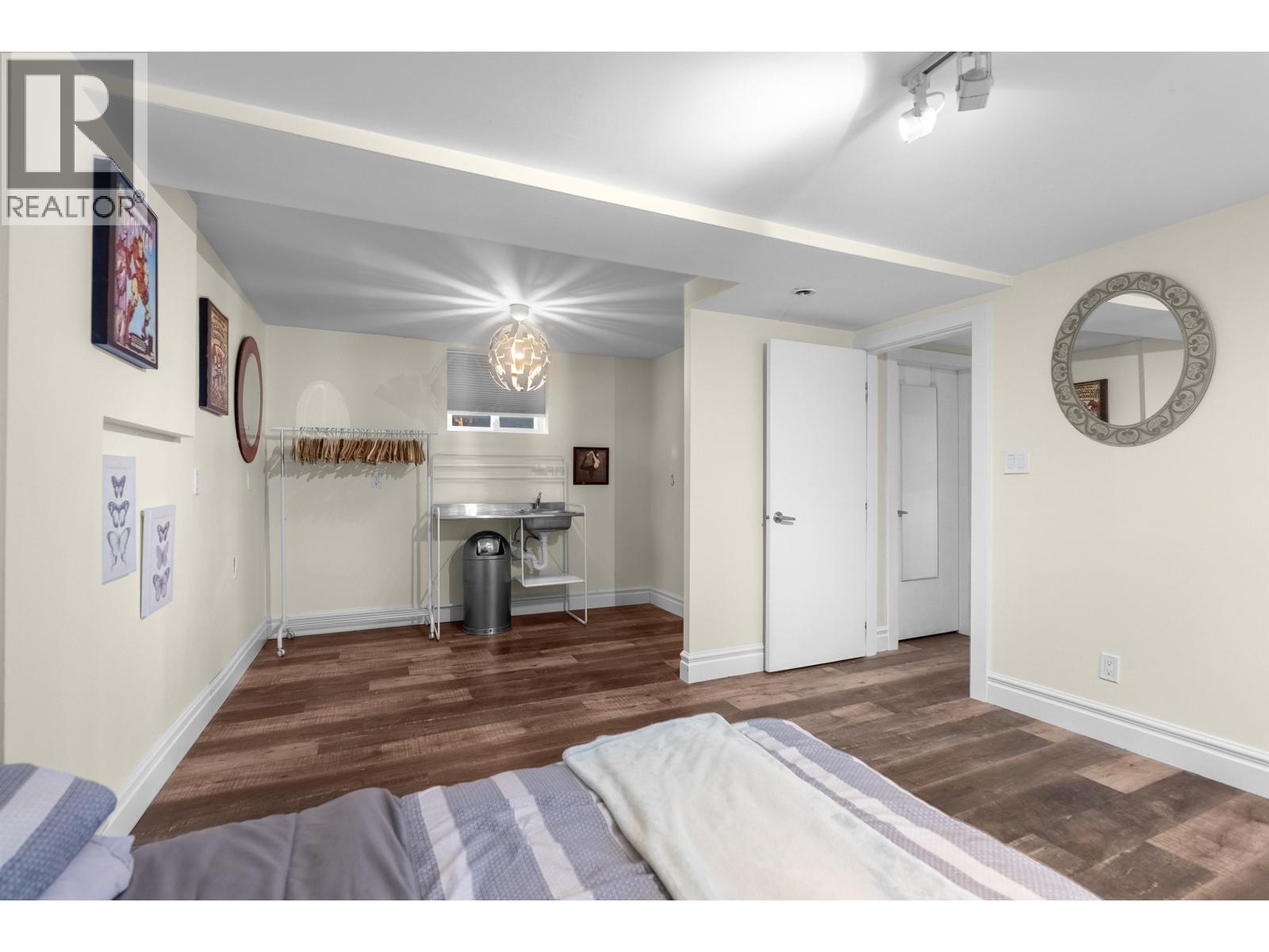 324 E 24th Street, North Vancouver, British Columbia  V7L 3E8 - Photo 25 - R3059574