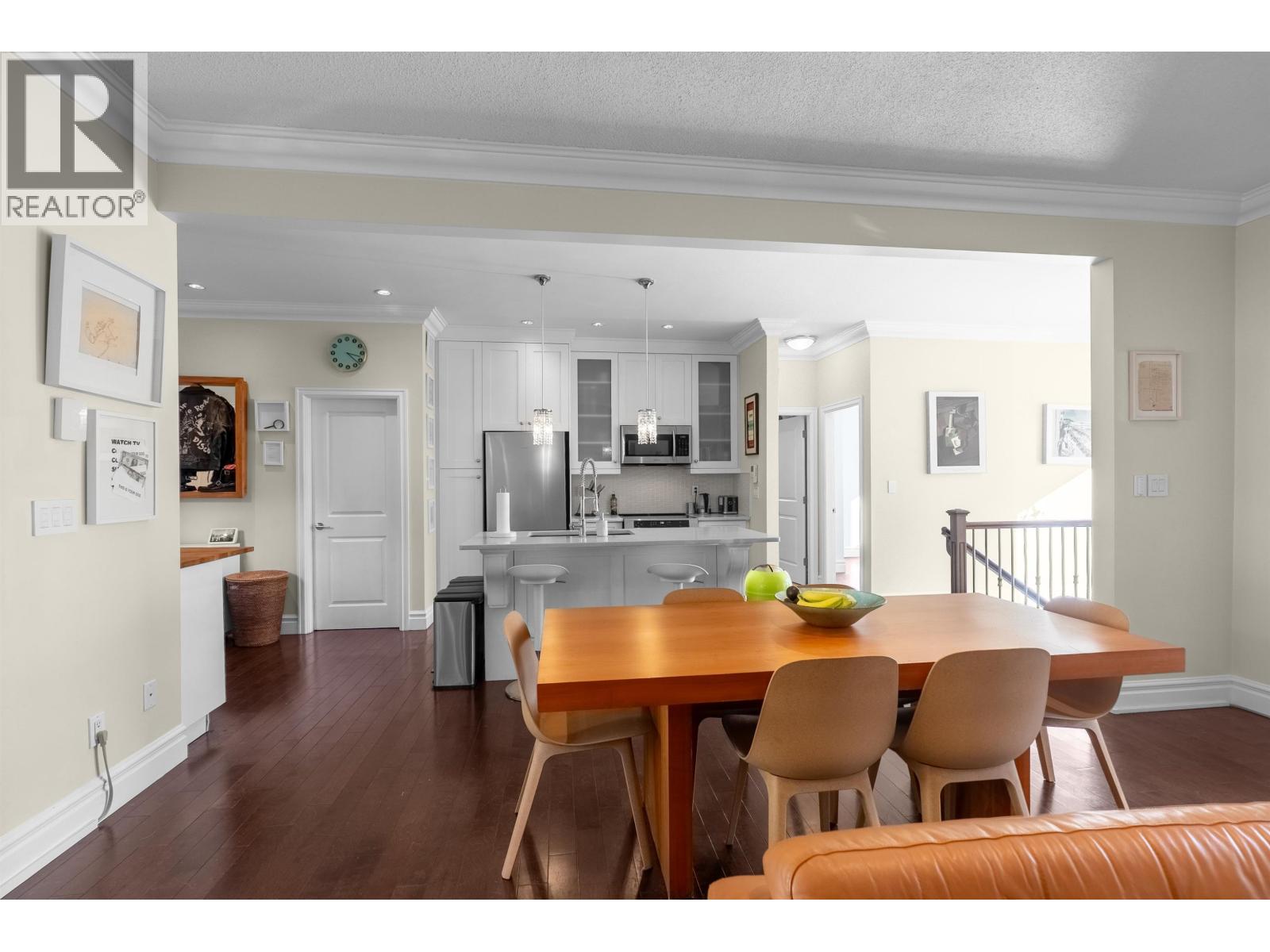 324 E 24th Street, North Vancouver, British Columbia  V7L 3E8 - Photo 8 - R3059574
