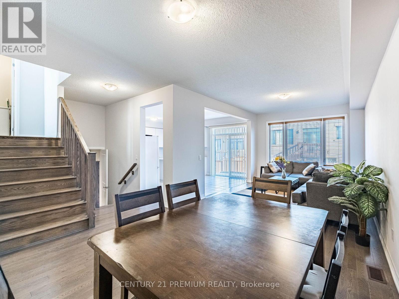 60 Yale Drive, Hamilton, Ontario  L0R 1W0 - Photo 10 - X12468782