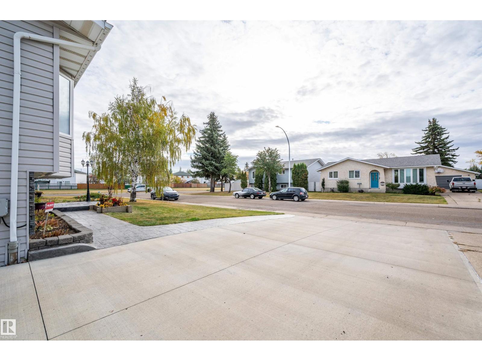 3410 135a Av Nw, Edmonton, Alberta  T5A 2V9 - Photo 3 - E4462561
