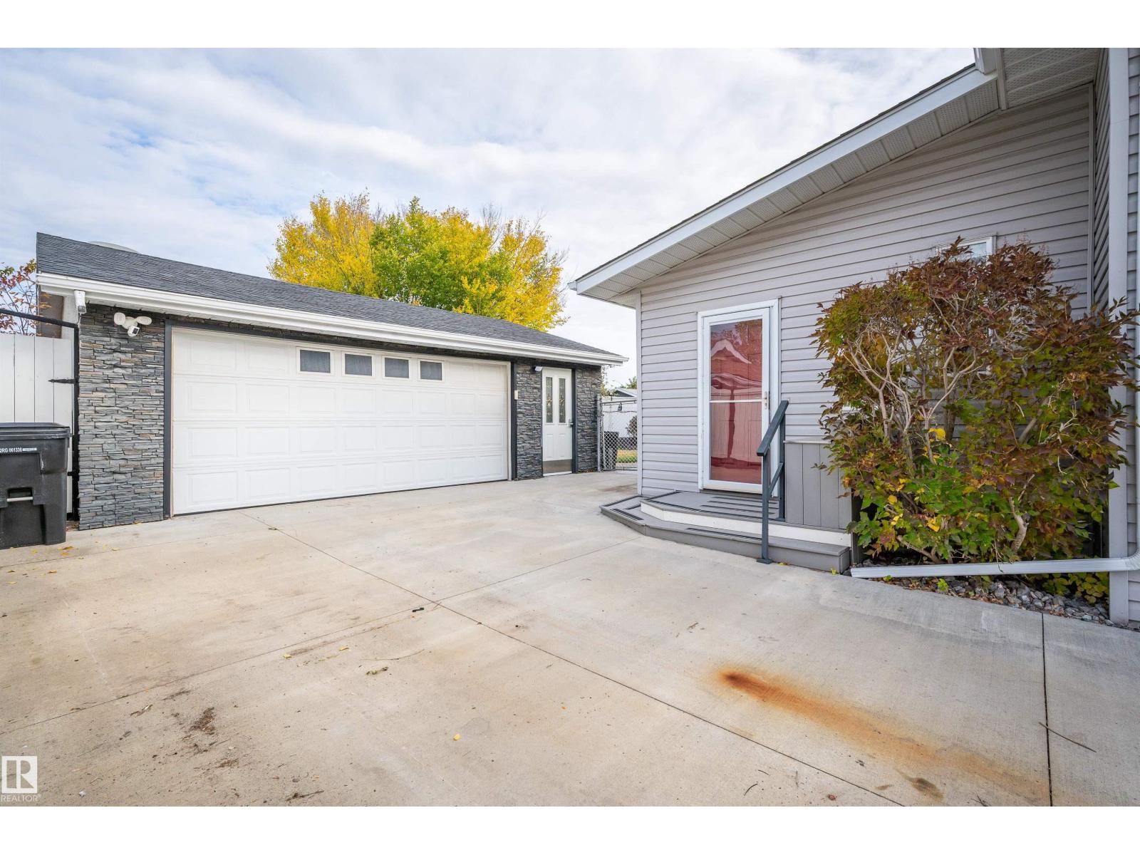 3410 135a Av Nw, Edmonton, Alberta  T5A 2V9 - Photo 41 - E4462561