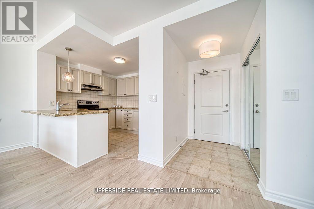 303 - 148 Third Street, Cobourg, Ontario  K9A 5X2 - Photo 8 - X12468958