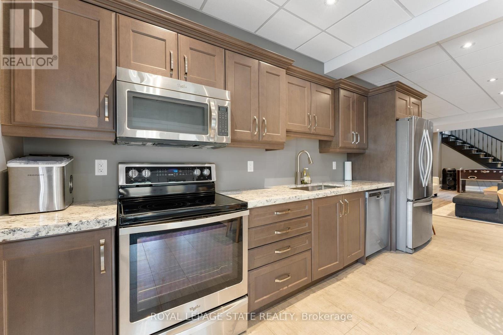 9848 Twenty Road W, Hamilton, Ontario  L0R 1W0 - Photo 35 - X12469027