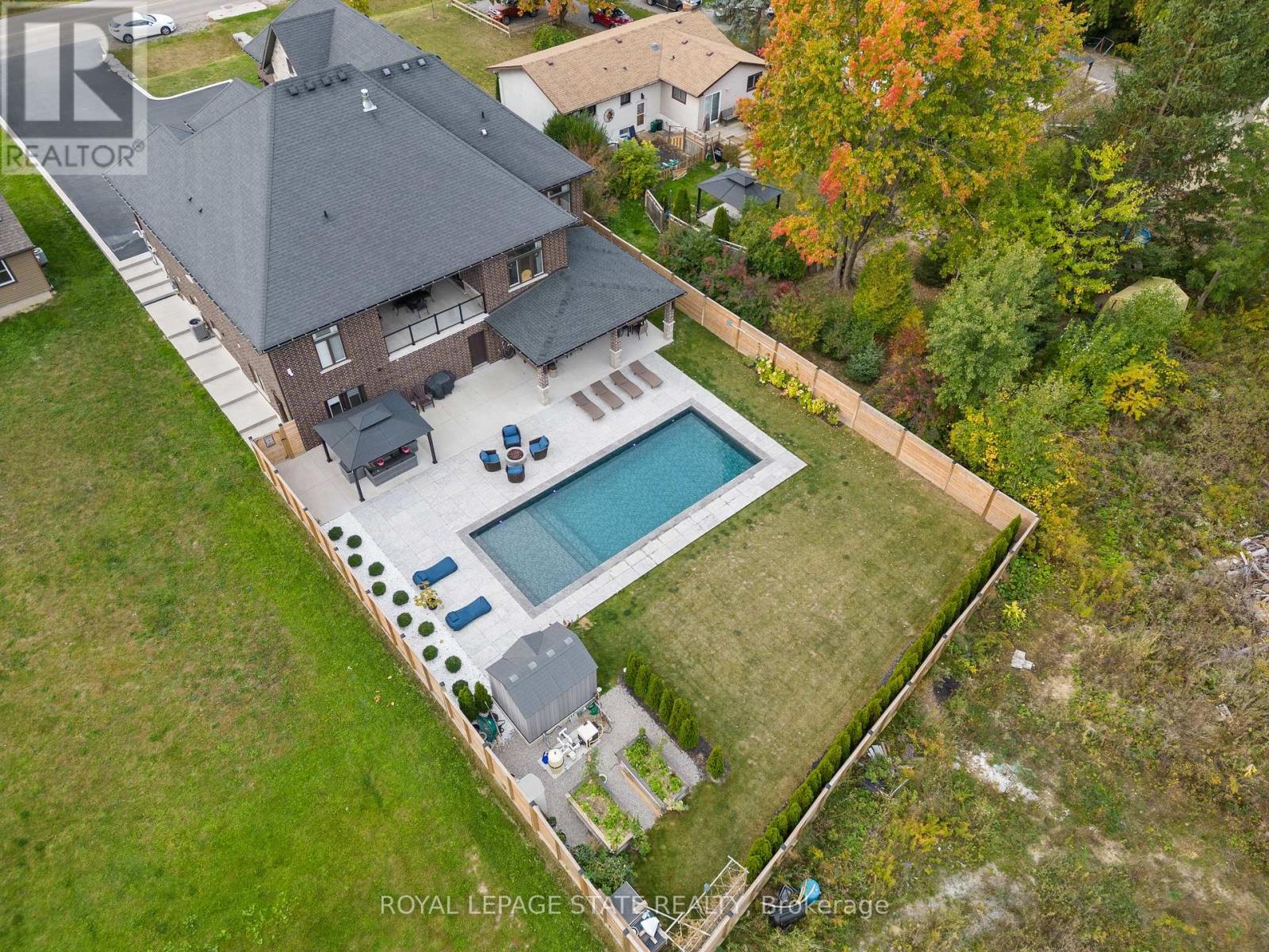 9848 Twenty Road W, Hamilton, Ontario  L0R 1W0 - Photo 4 - X12469027