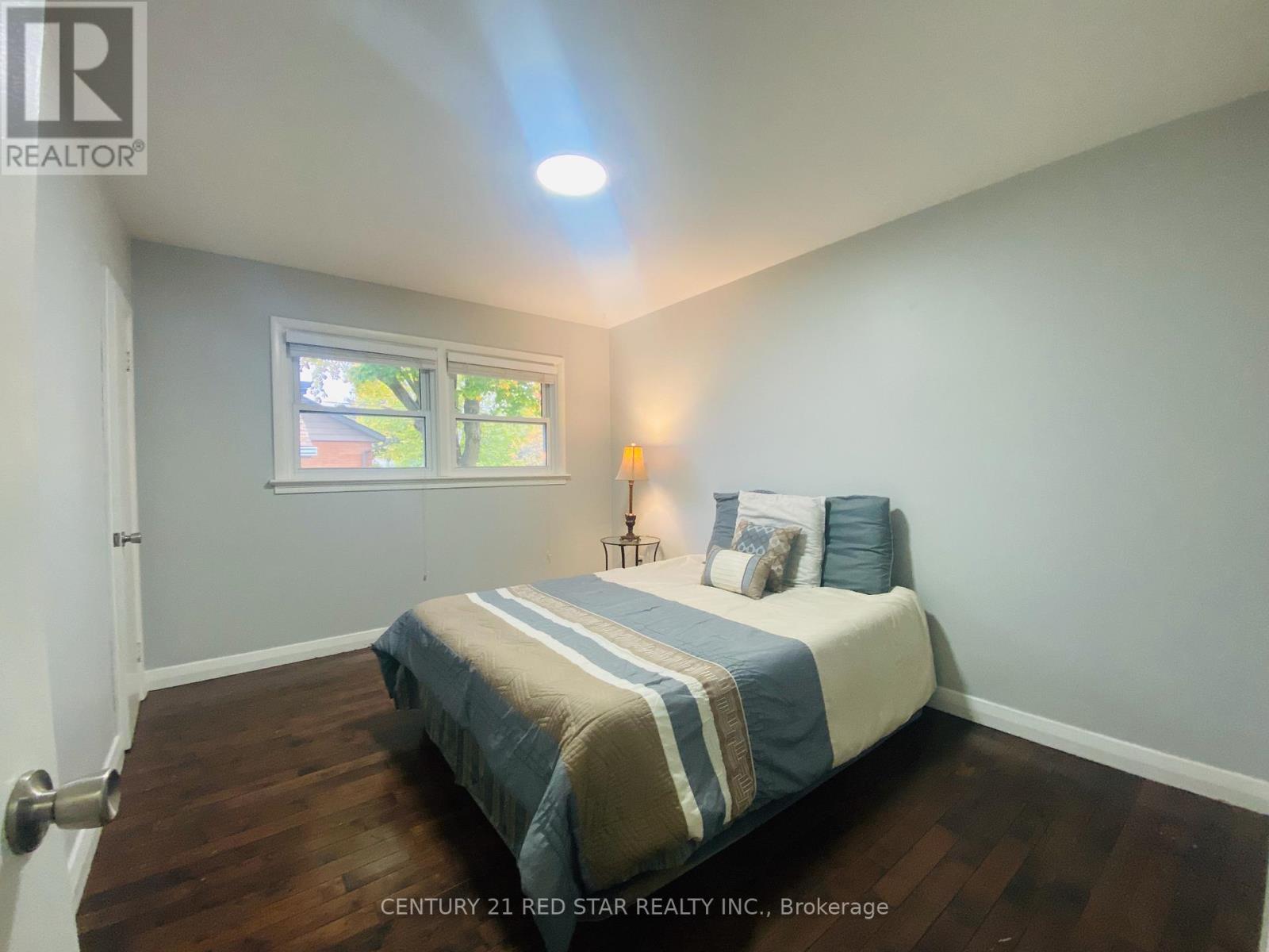 107 Ellis Crescent S, Waterloo, Ontario  N2J 2C1 - Photo 48 - X12468645