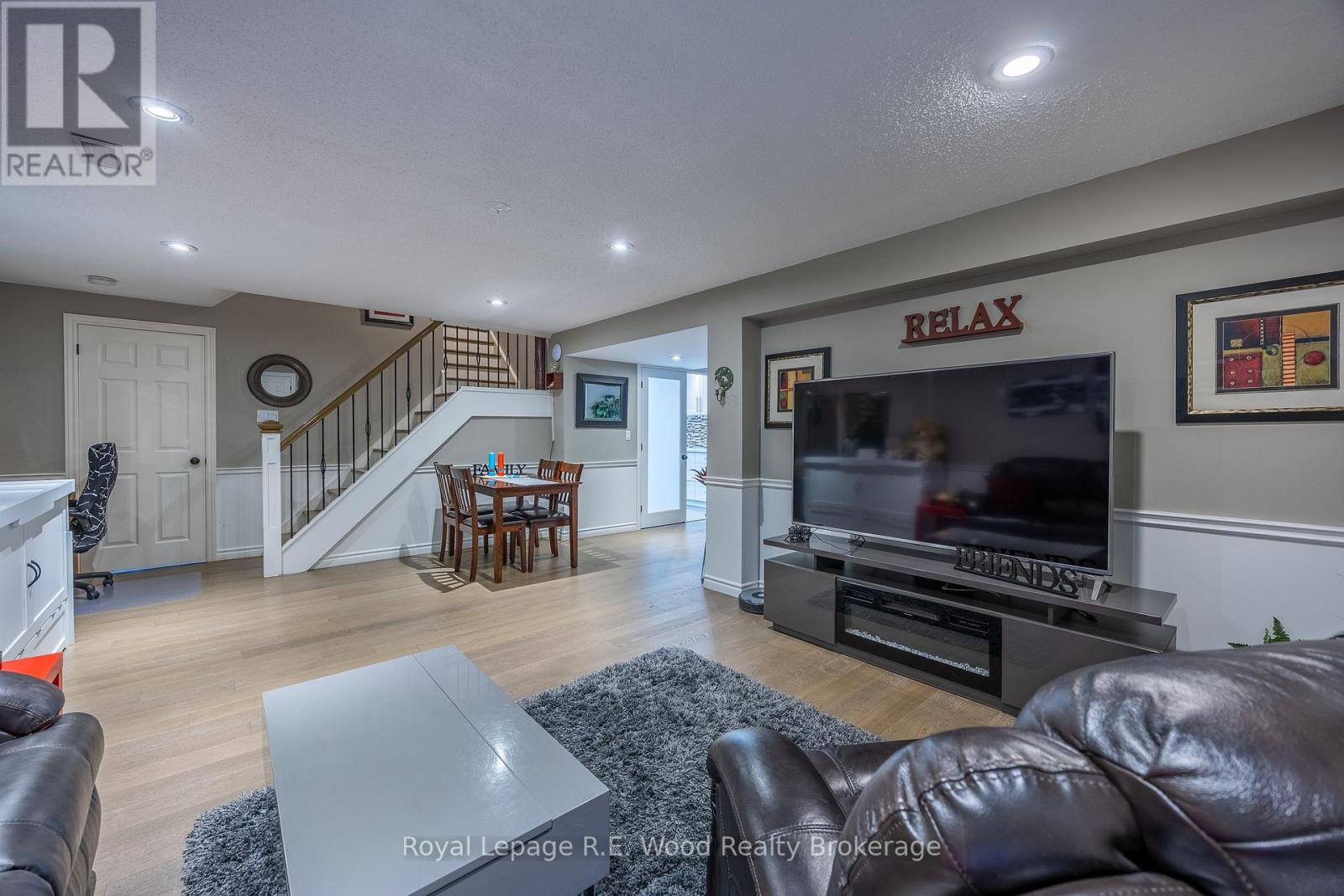 21 Thomas Avenue, Tillsonburg, Ontario  N4G 5K8 - Photo 28 - X12469105