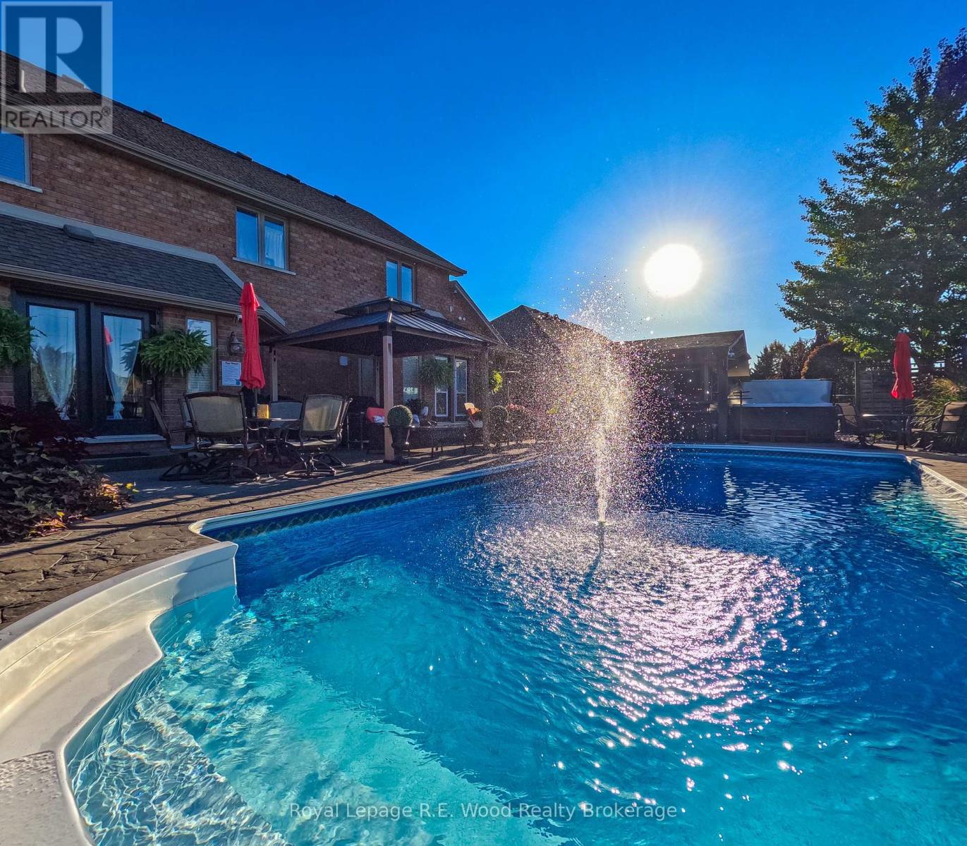 21 Thomas Avenue, Tillsonburg, Ontario  N4G 5K8 - Photo 40 - X12469105