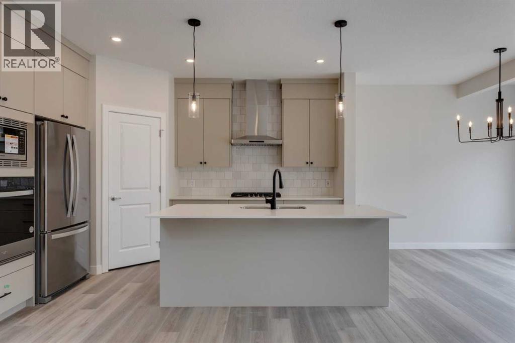 304 Edith Place Nw, Calgary, Alberta  T3R 2E1 - Photo 10 - A2265334