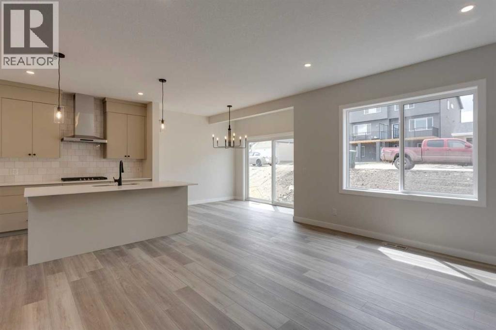 304 Edith Place Nw, Calgary, Alberta  T3R 2E1 - Photo 9 - A2265334