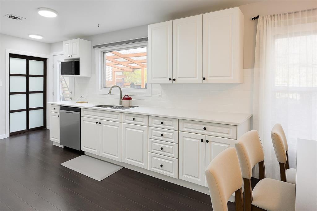 599 Elmhurst Road, Winnipeg, Manitoba  R3R 0V1 - Photo 11 - 202526755