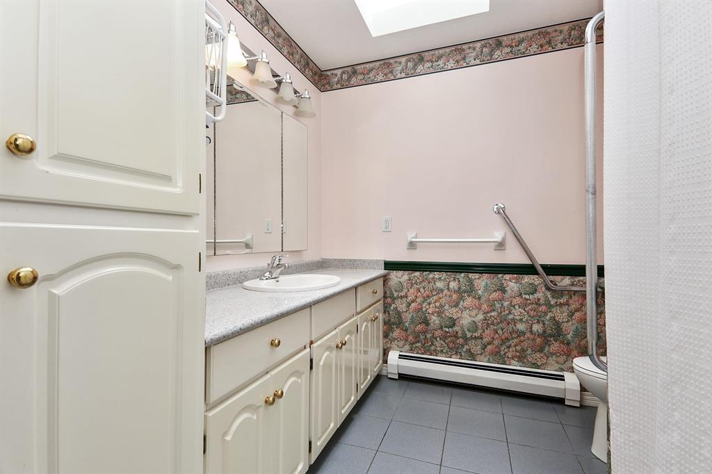 42832 Keith Wilson Road, Greendale, Chilliwack, British Columbia  V2R 4B3 - Photo 10 - R3059601