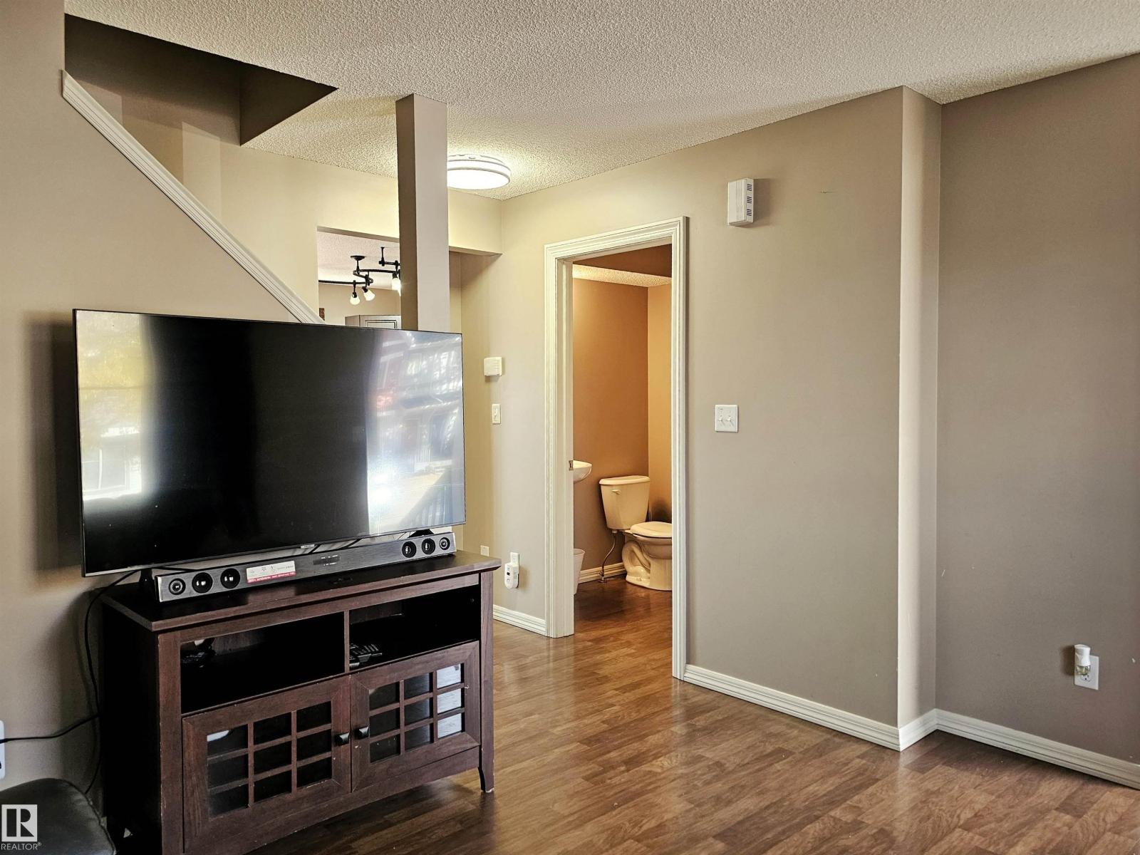 #29 1404 Hermitage Rd Nw, Edmonton, Alberta  T5A 0P5 - Photo 15 - E4462385