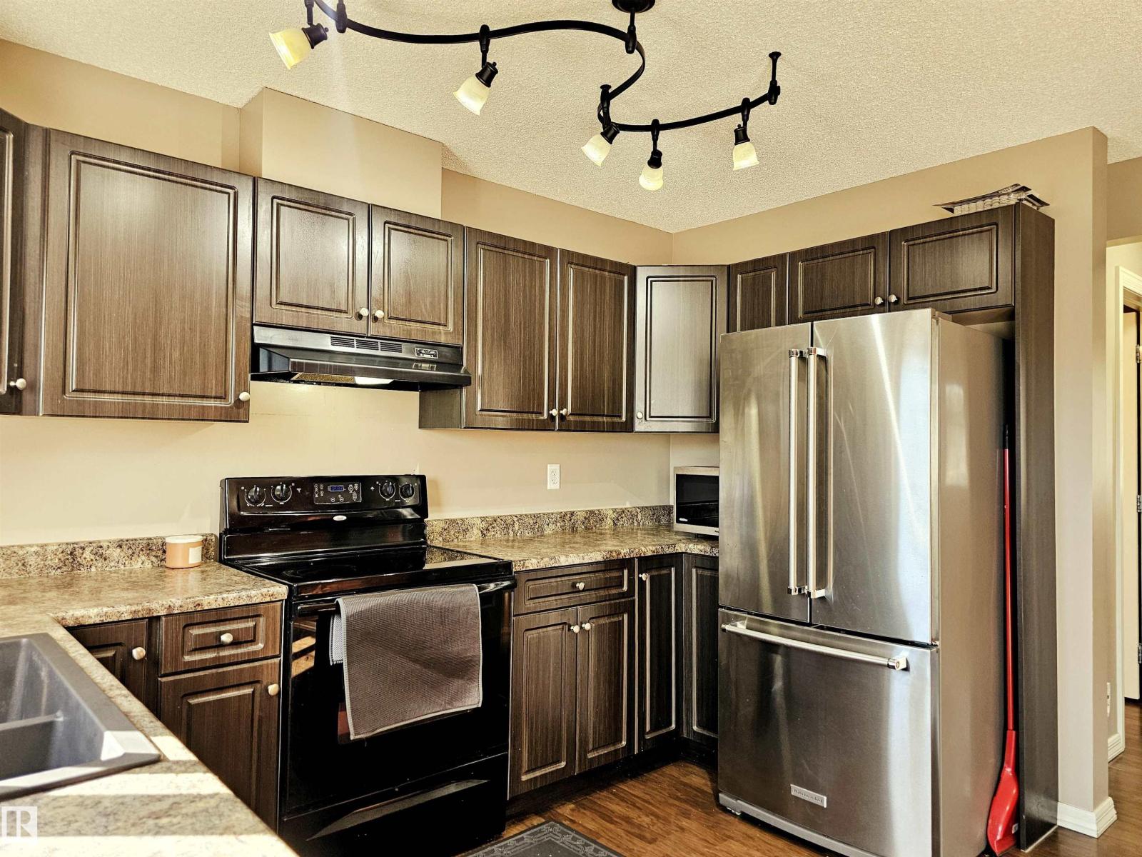 #29 1404 Hermitage Rd Nw, Edmonton, Alberta  T5A 0P5 - Photo 19 - E4462385