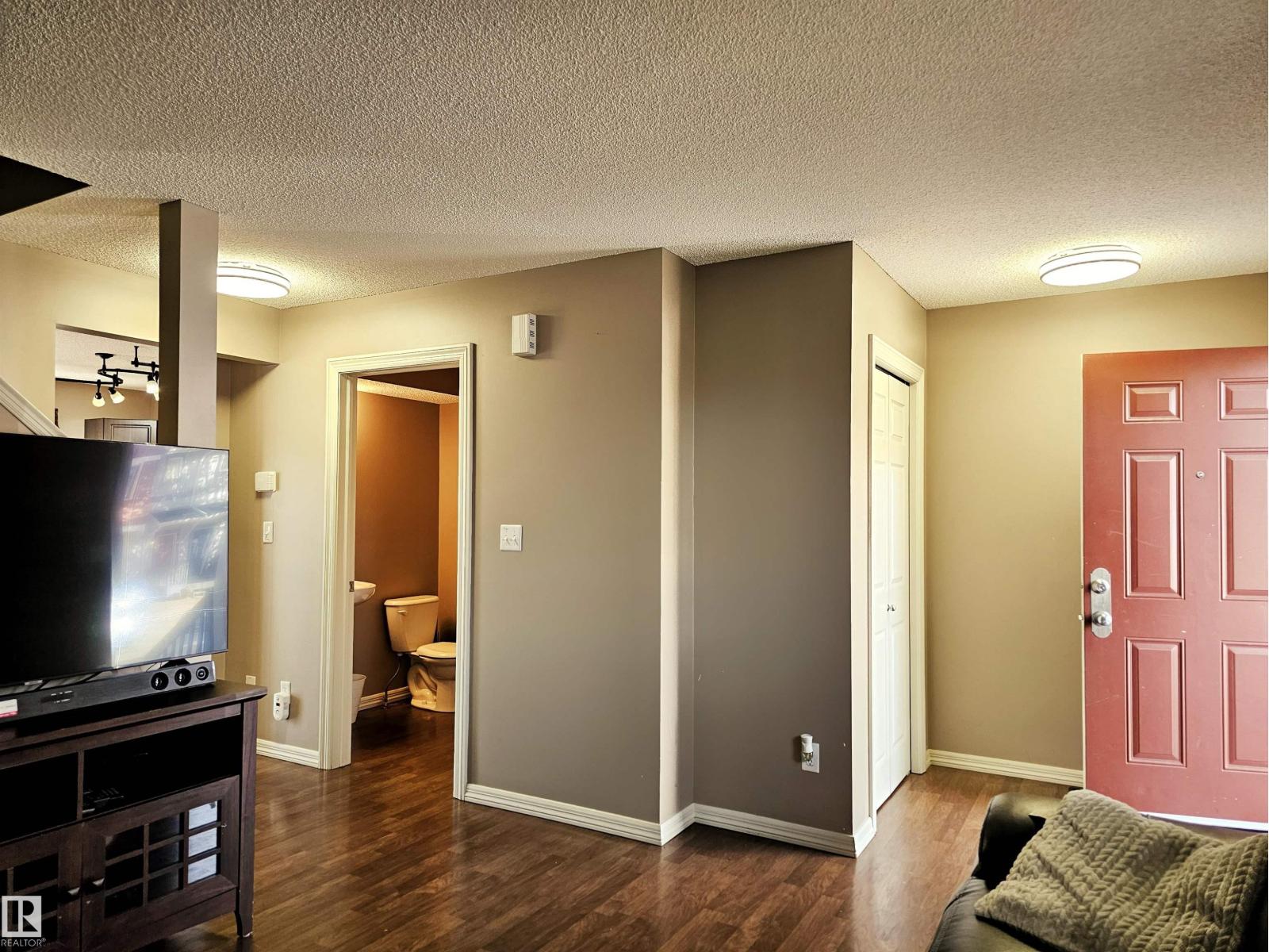 #29 1404 Hermitage Rd Nw, Edmonton, Alberta  T5A 0P5 - Photo 12 - E4462385