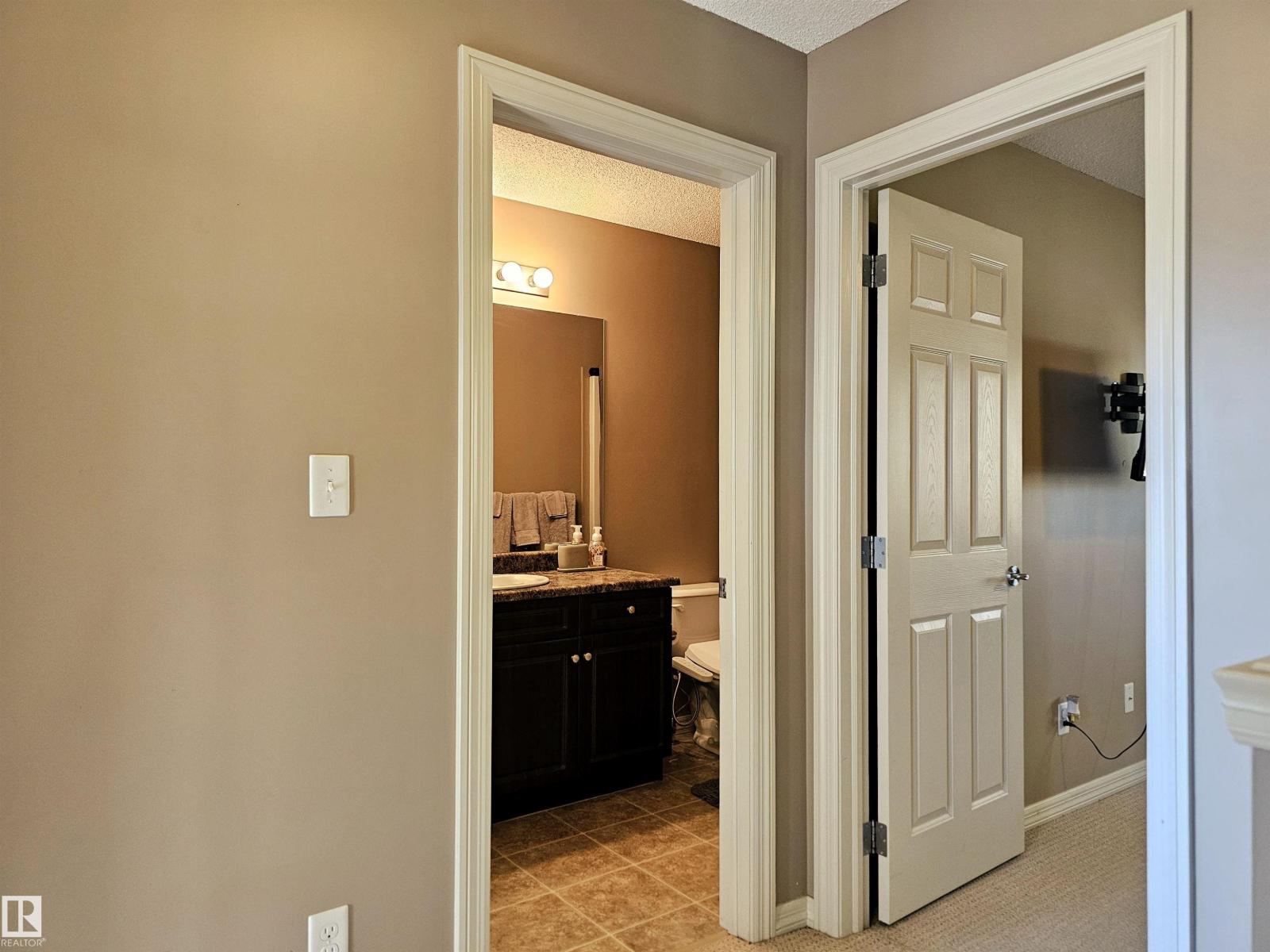 #29 1404 Hermitage Rd Nw, Edmonton, Alberta  T5A 0P5 - Photo 38 - E4462385