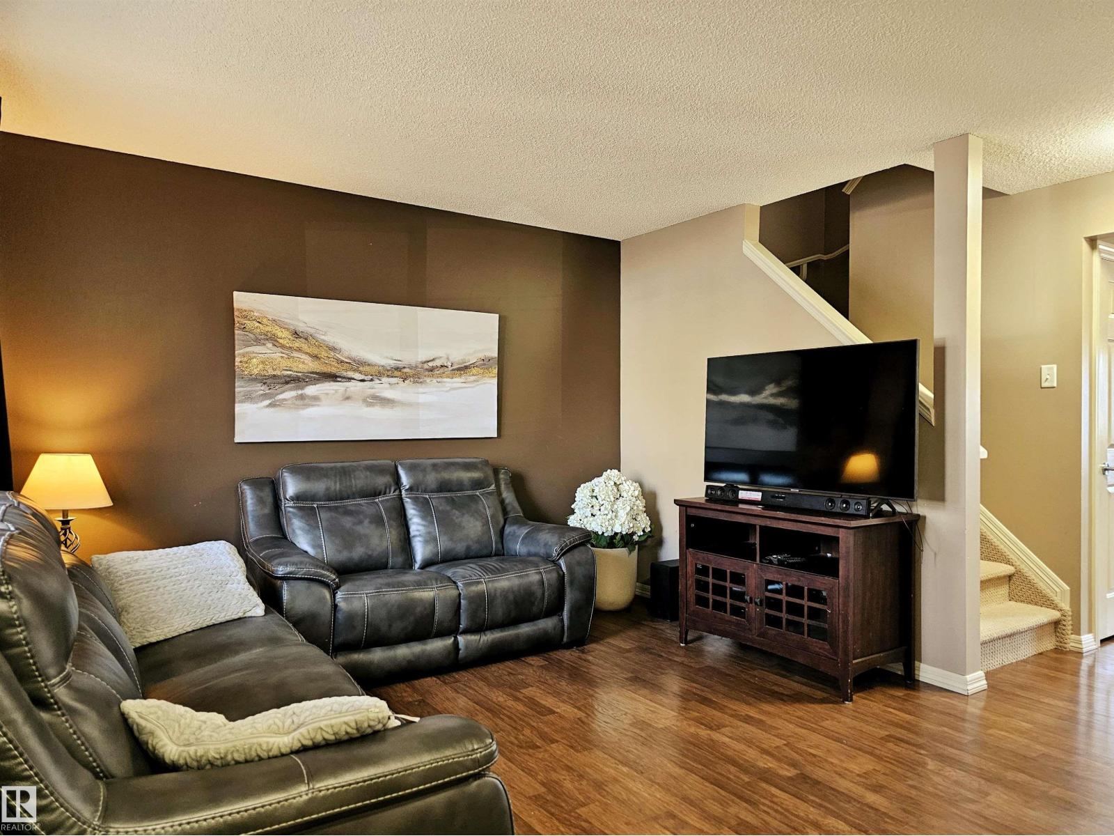 #29 1404 Hermitage Rd Nw, Edmonton, Alberta  T5A 0P5 - Photo 8 - E4462385