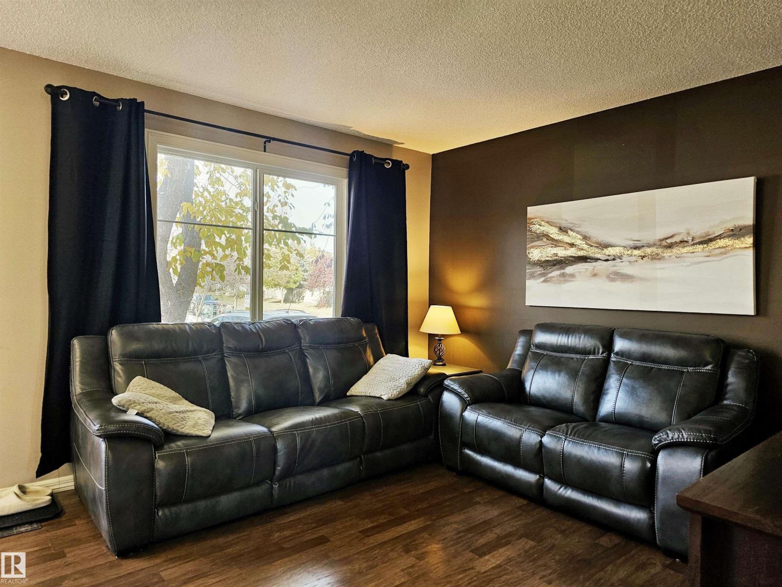 #29 1404 Hermitage Rd Nw, Edmonton, Alberta  T5A 0P5 - Photo 10 - E4462385