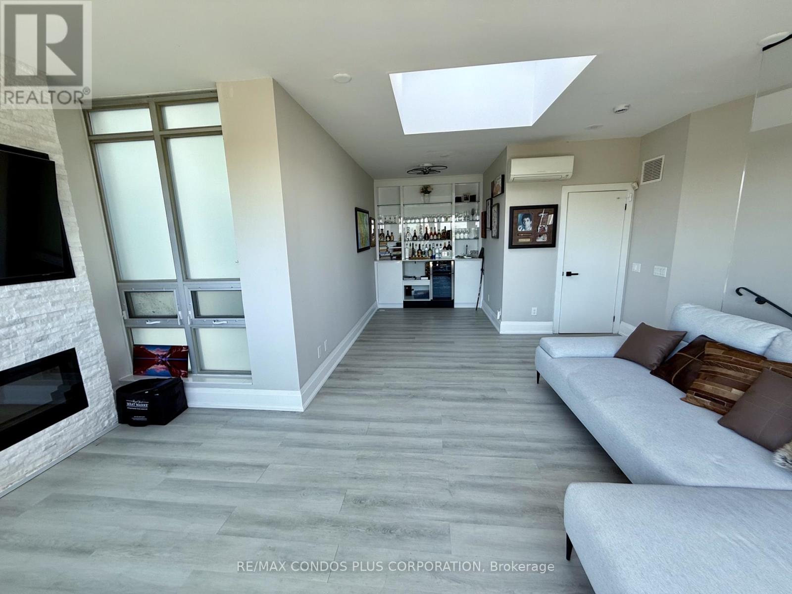 Th125 - 5 Marine Parade Drive, Toronto, Ontario  M8V 4B4 - Photo 16 - W12450937