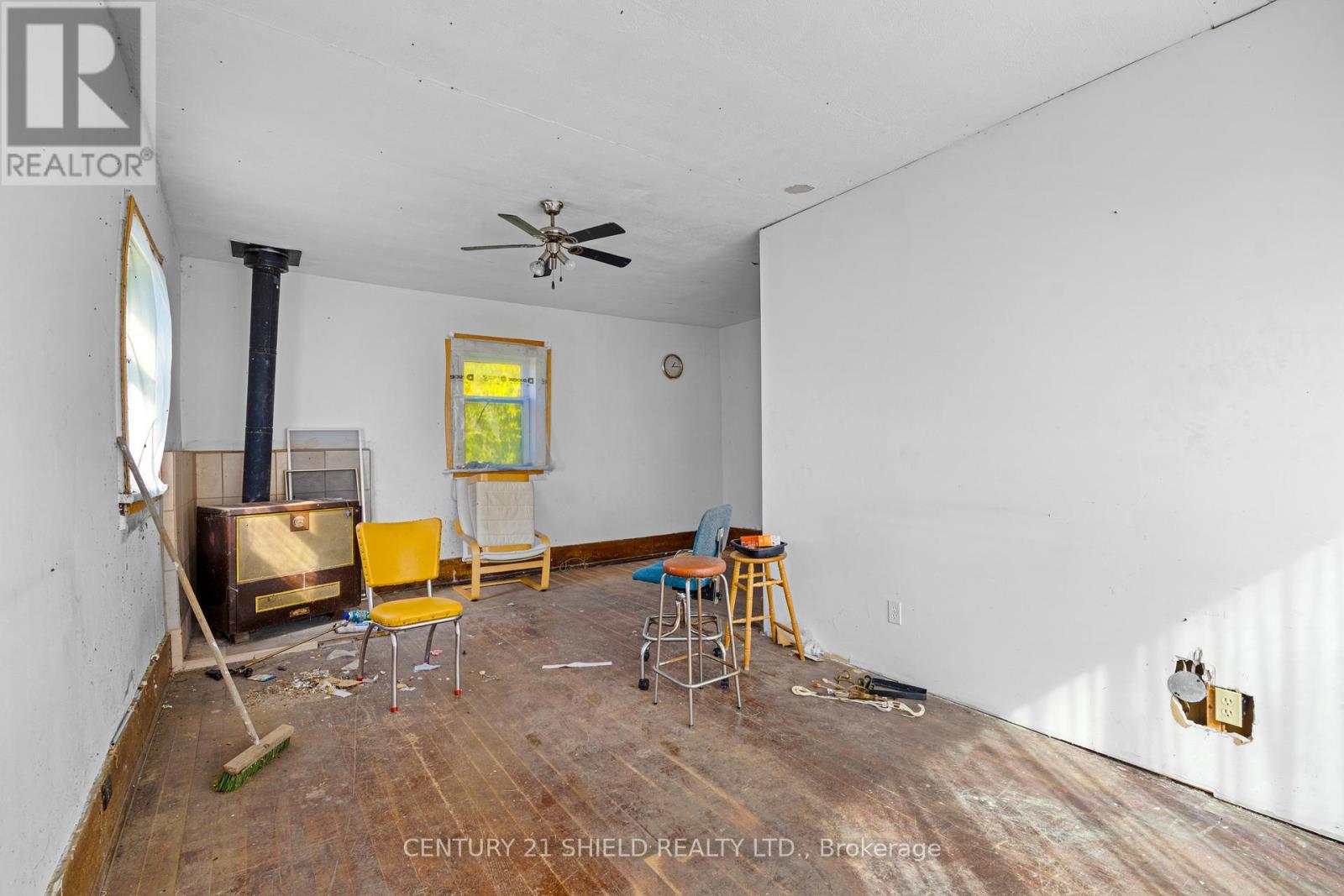 14244 County Rd 18 Road, South Stormont, Ontario  K0C 1M0 - Photo 26 - X12469157