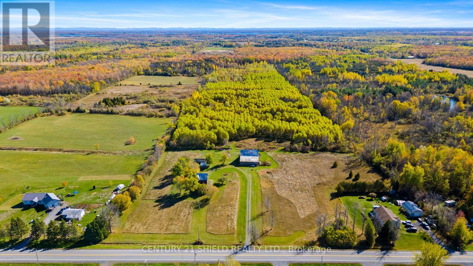 14244 County Rd 18 Road, South Stormont, Ontario  K0C 1M0 - Photo 5 - X12469157