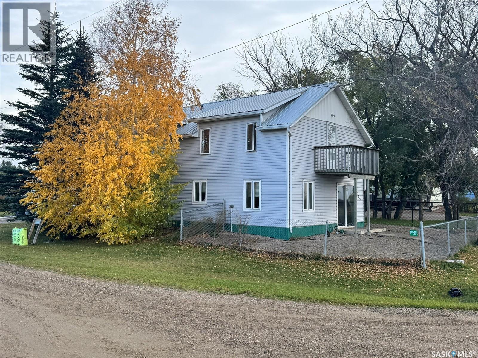 238 Railway Avenue, Lajord Rm No. 128, Saskatchewan  S0G 1B0 - Photo 1 - SK021070