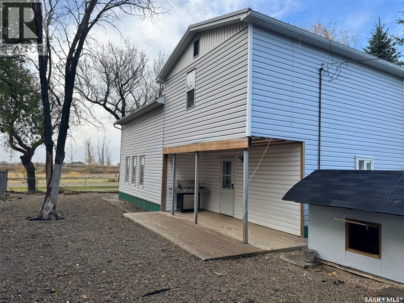 238 Railway Avenue, Lajord Rm No. 128, Saskatchewan  S0G 1B0 - Photo 3 - SK021070