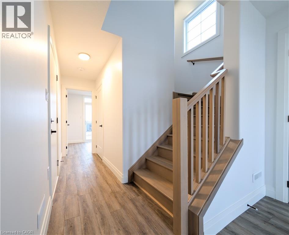 235 Kennington Way Unit# 08, London, Ontario  N6L 0H4 - Photo 14 - 40780131
