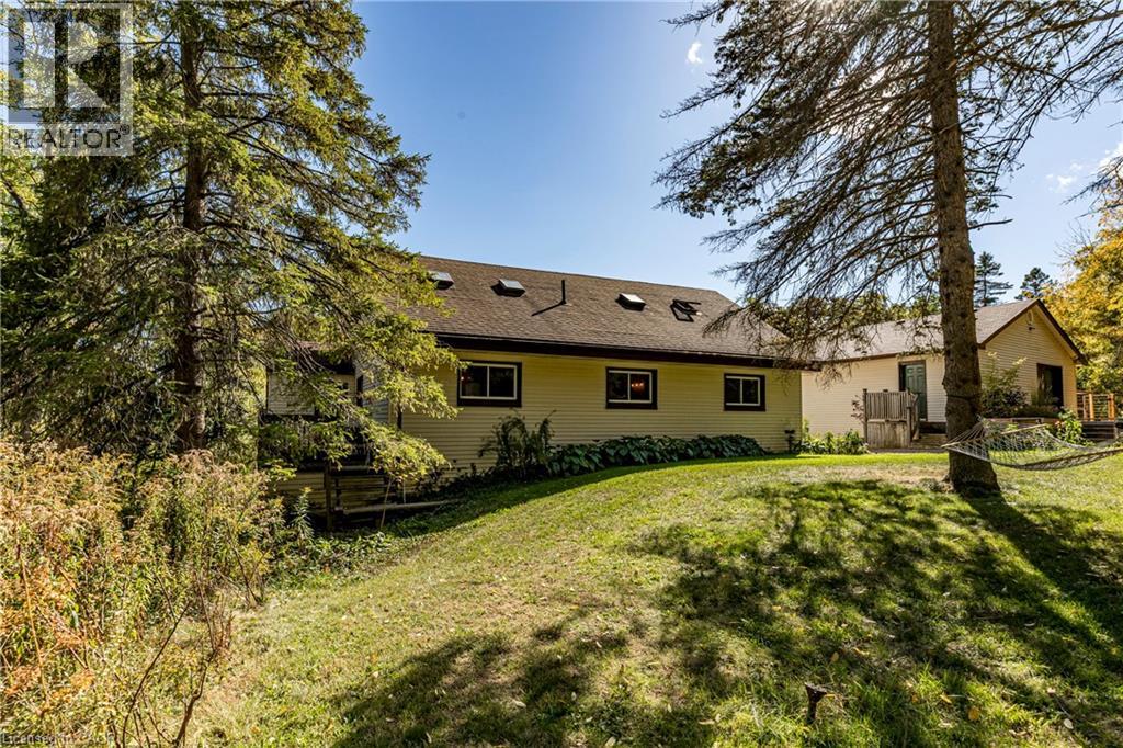 151 Patterson Road, Hamilton, Ontario  L9H 5V1 - Photo 3 - 40780011