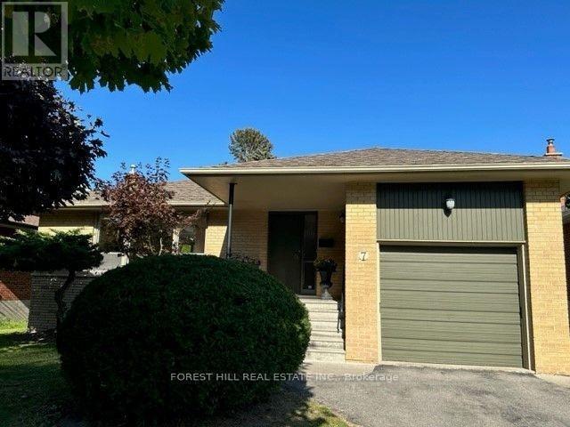 MAIN FL - 7 HARNISH CRESCENT, Toronto, Ontario