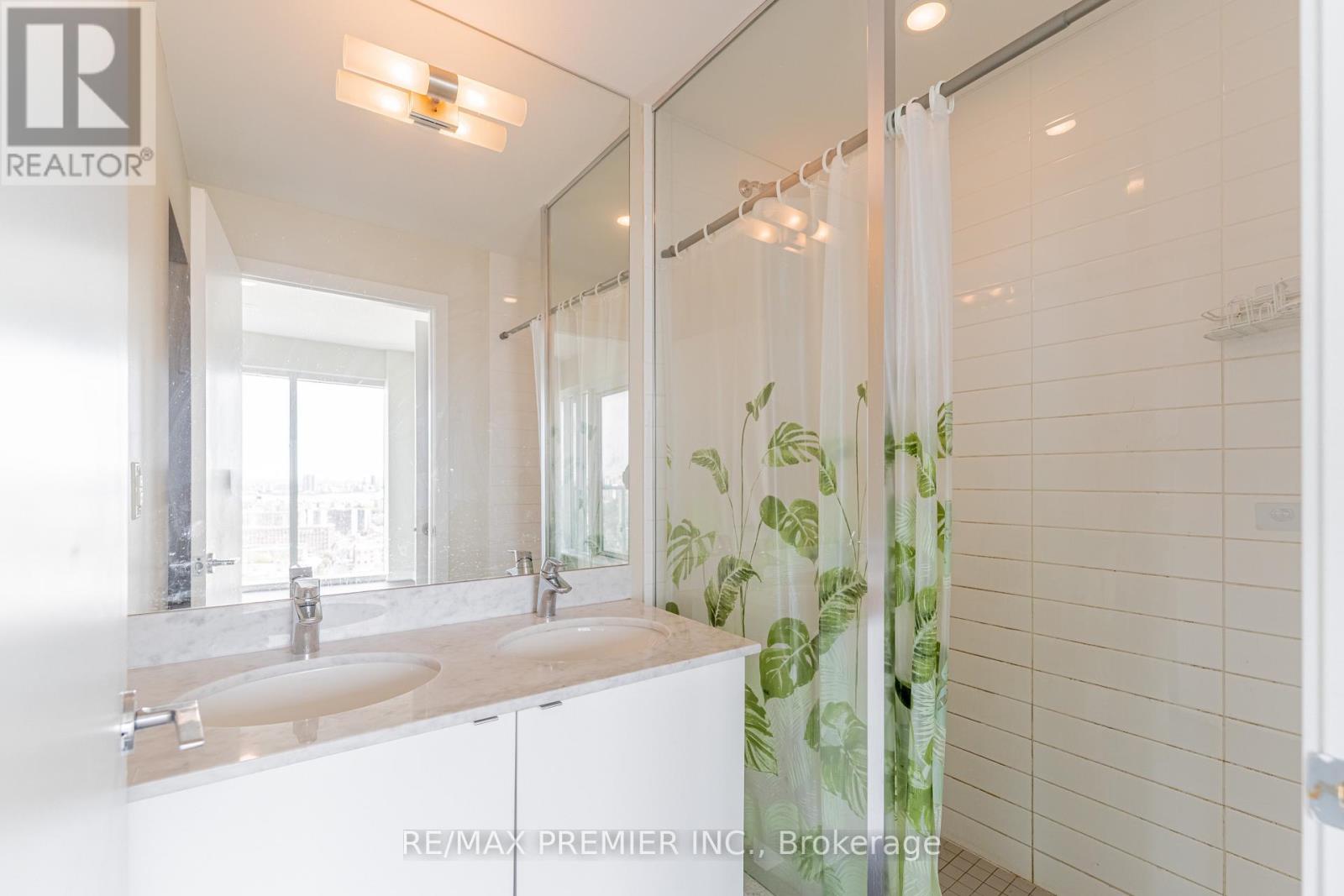 2710 - 150 East Liberty Street, Toronto, Ontario  M6K 3R5 - Photo 11 - C12469088