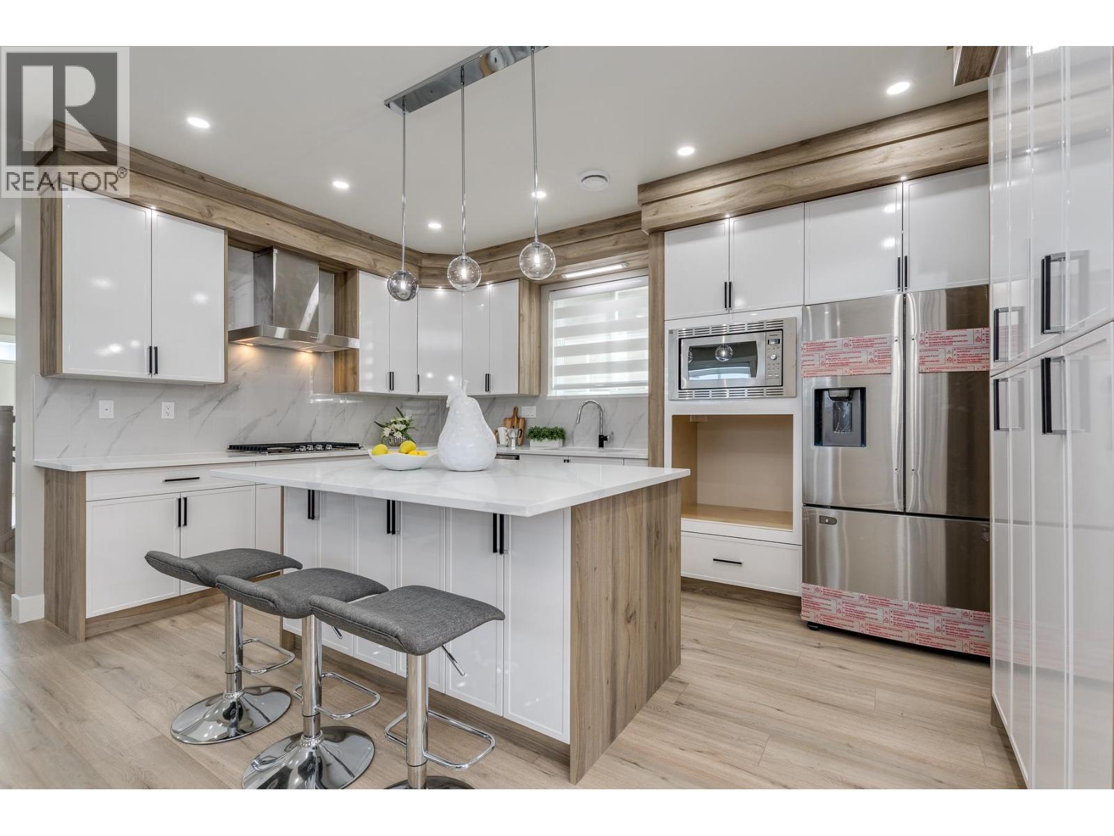 3427 Victoria Drive, Coquitlam, British Columbia  V3B 2V5 - Photo 12 - R3037310