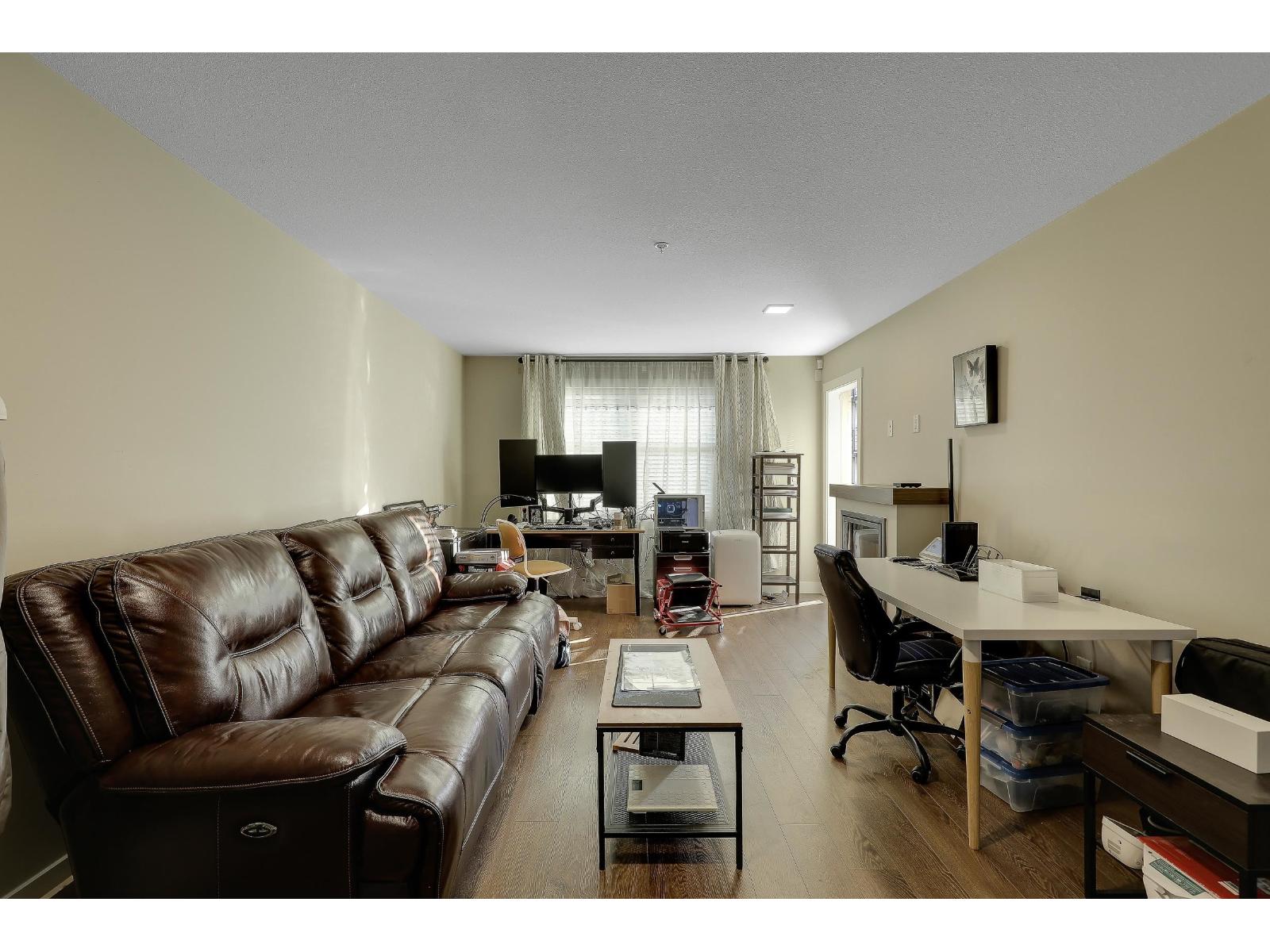 209 19936 56 Avenue, Langley, British Columbia  V3A 3X9 - Photo 8 - R3057660