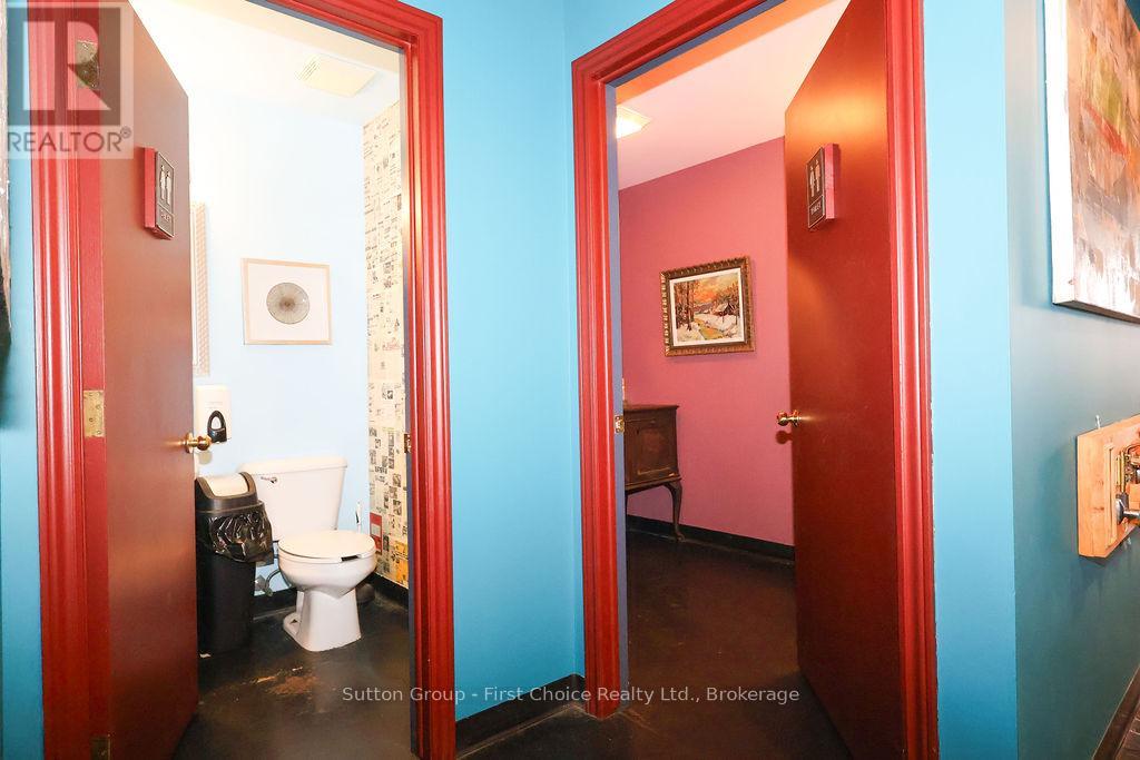 Main - 159 Queen Street E, St. Marys, Ontario  N4X 1C1 - Photo 13 - X12469143