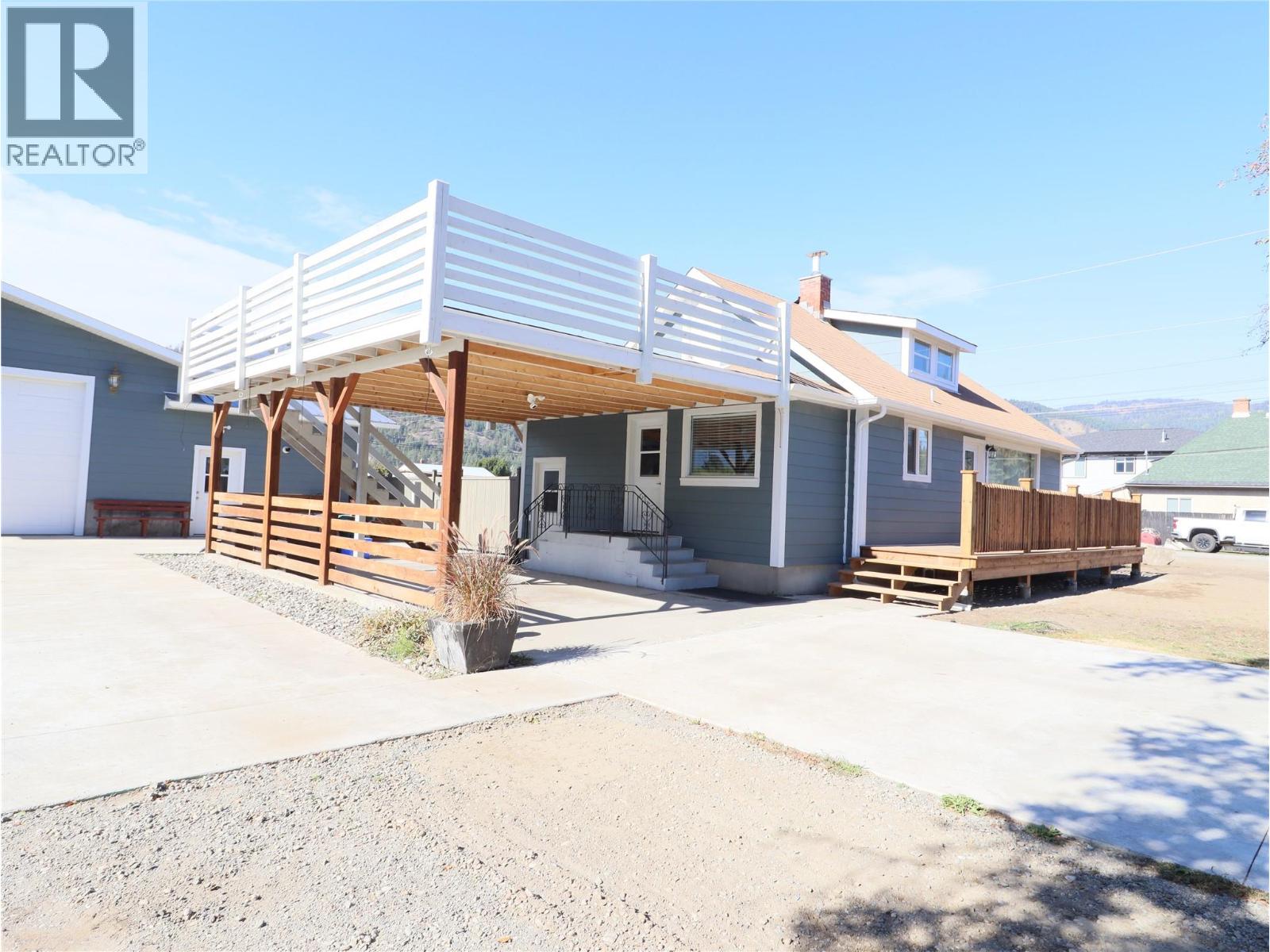 7689 21st Street, Grand Forks, British Columbia  V0H 1H2 - Photo 8 - 10364313