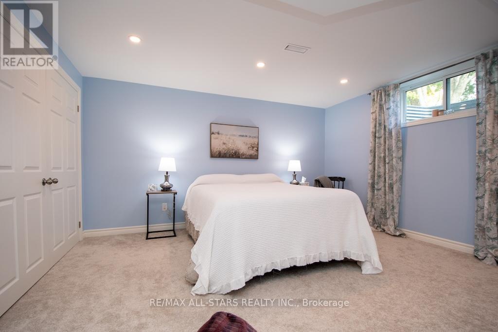 120 Victoria Drive, Kawartha Lakes (Fenelon), Ontario  K0M 1G0 - Photo 22 - X12469178