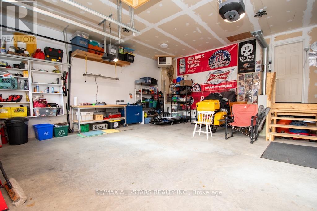 120 Victoria Drive, Kawartha Lakes (Fenelon), Ontario  K0M 1G0 - Photo 39 - X12469178