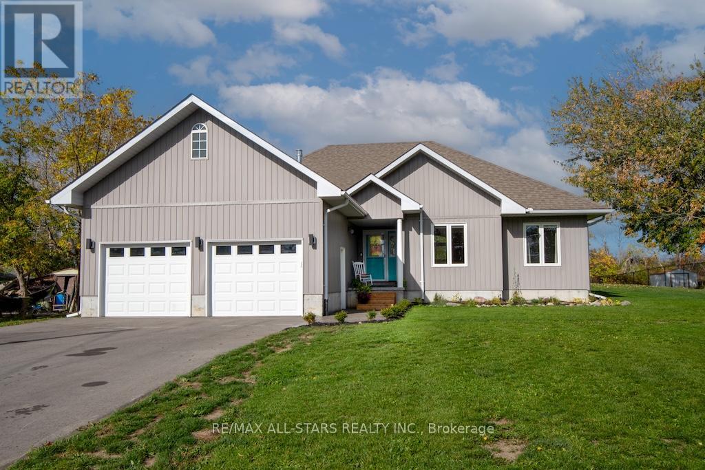 120 Victoria Drive, Kawartha Lakes (Fenelon), Ontario  K0M 1G0 - Photo 4 - X12469178