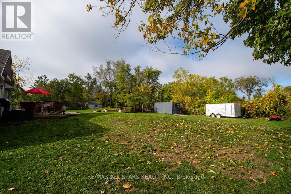 120 Victoria Drive, Kawartha Lakes (Fenelon), Ontario  K0M 1G0 - Photo 42 - X12469178