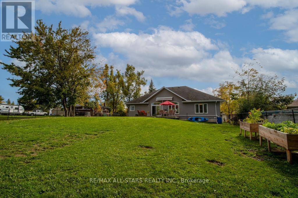 120 Victoria Drive, Kawartha Lakes (Fenelon), Ontario  K0M 1G0 - Photo 43 - X12469178