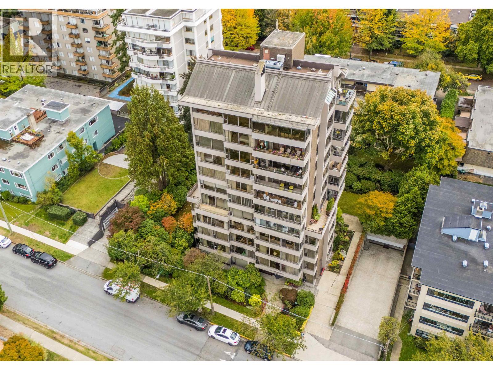 801 2180 W 43rd Avenue, Vancouver, British Columbia  V6M 2E1 - Photo 1 - R3058736