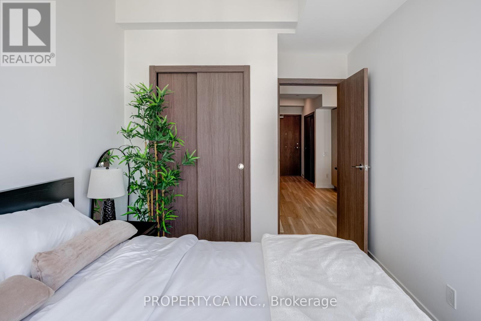 4110 - 19 Bathurst Street, Toronto, Ontario  M5V 1A5 - Photo 12 - C12454137