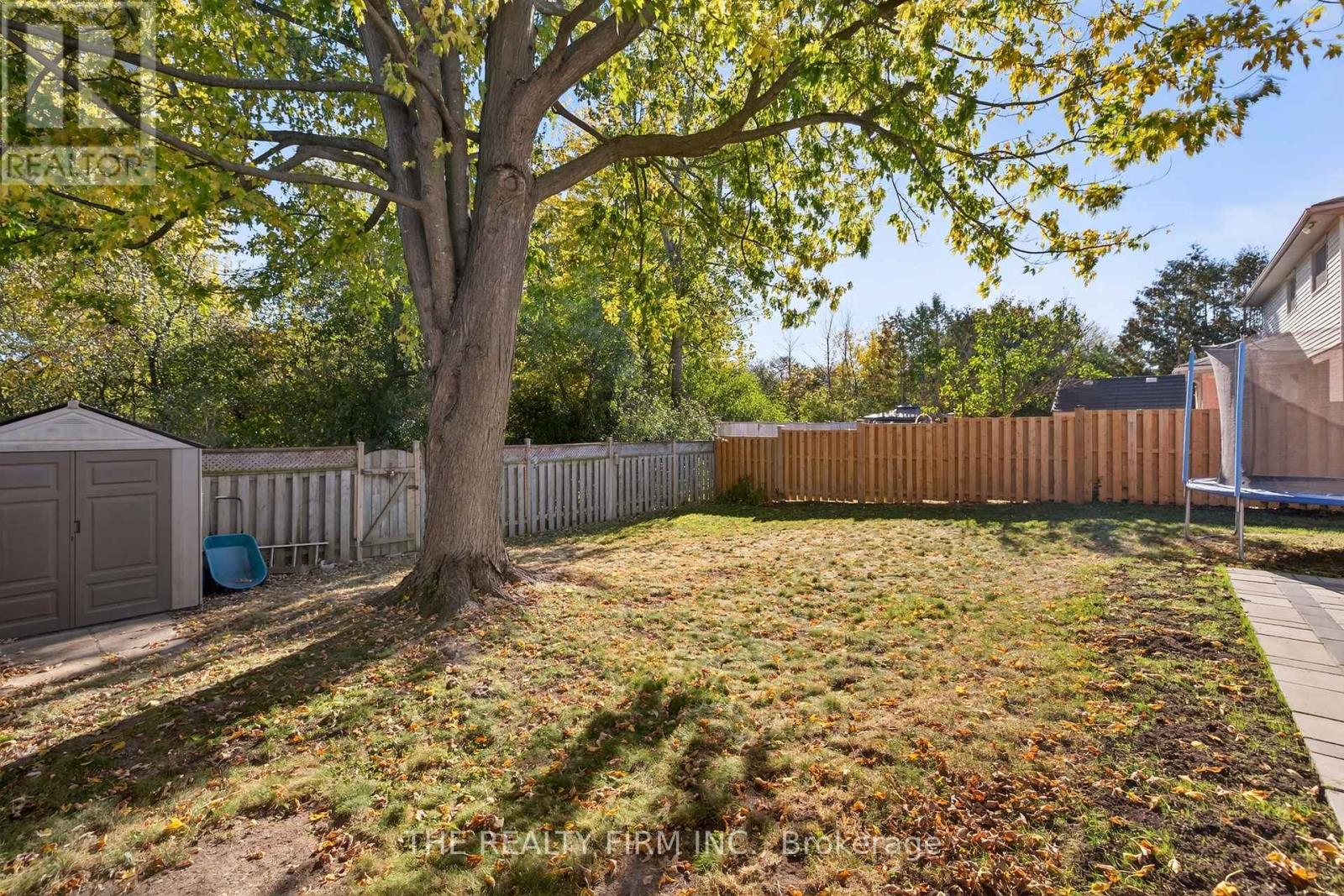 107 Cheswick Circle, London South, Ontario  N6E 3L2 - Photo 39 - X12469203