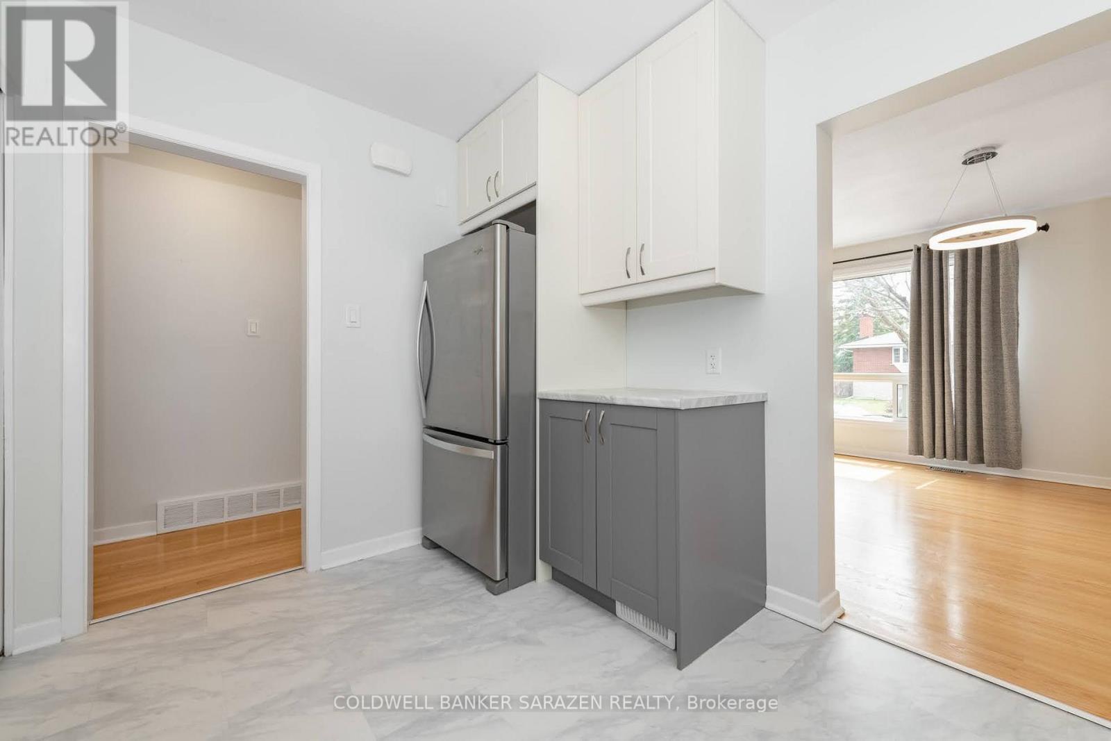 2707 Priscilla Street, Ottawa, Ontario  K2B 7E1 - Photo 12 - X12469200