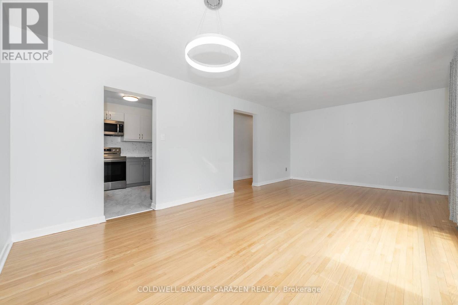 2707 Priscilla Street, Ottawa, Ontario  K2B 7E1 - Photo 16 - X12469200
