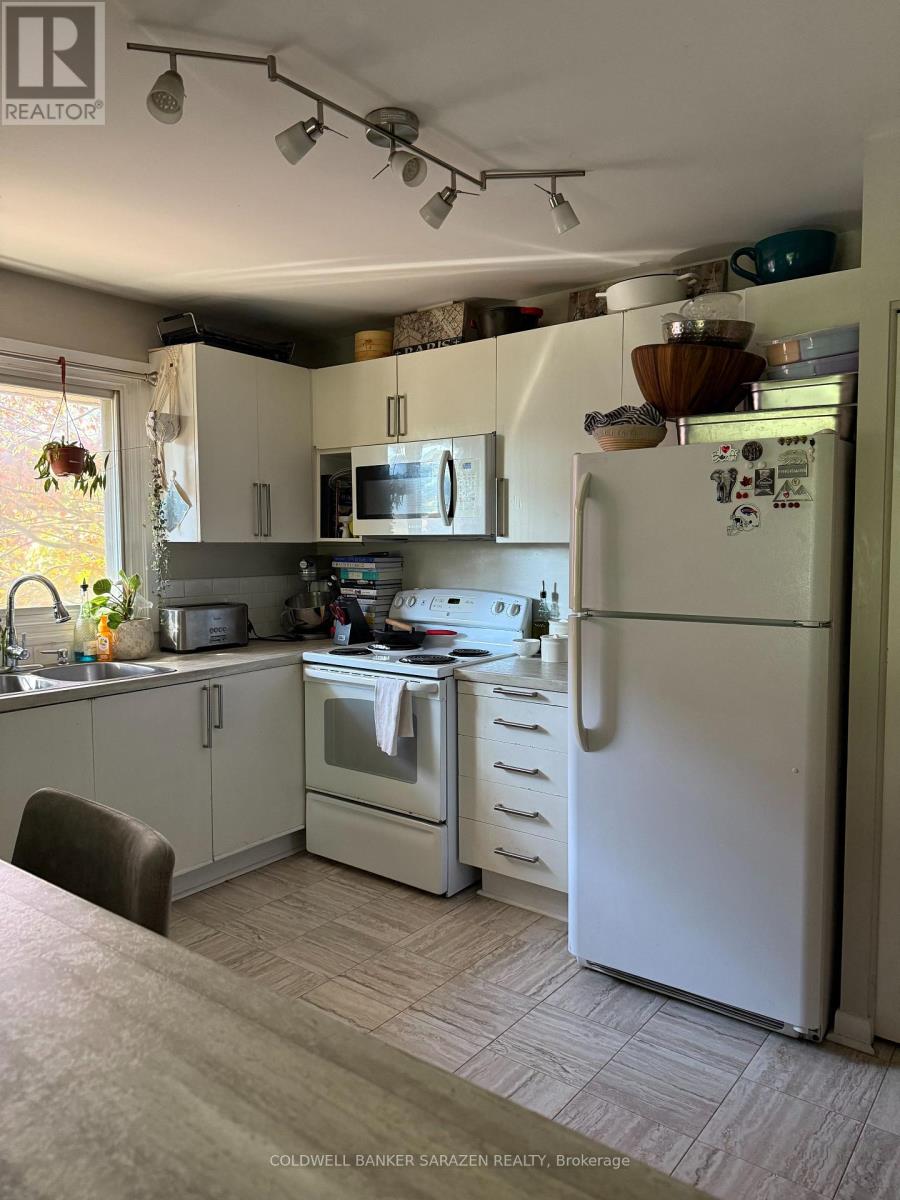 2707 Priscilla Street, Ottawa, Ontario  K2B 7E1 - Photo 25 - X12469200