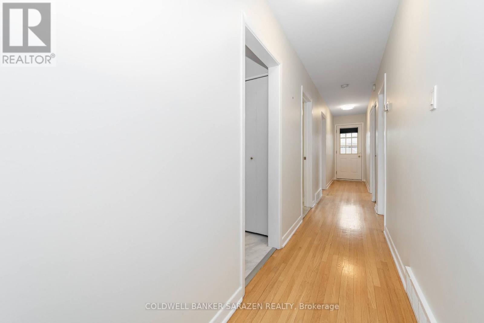 2707 Priscilla Street, Ottawa, Ontario  K2B 7E1 - Photo 3 - X12469200