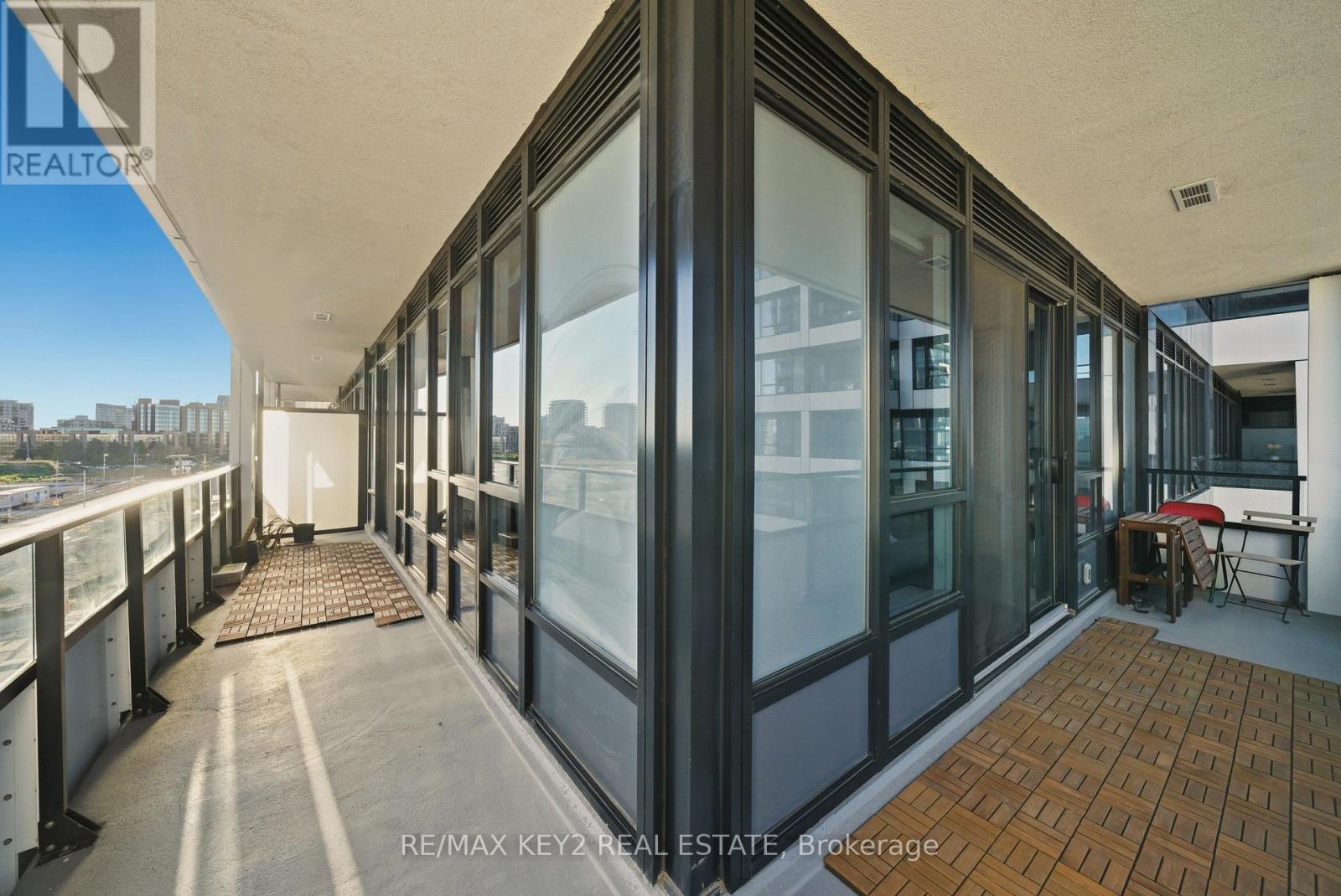 601 - 38 Water Walk Drive, Markham, Ontario  L3R 6M8 - Photo 15 - N12469115