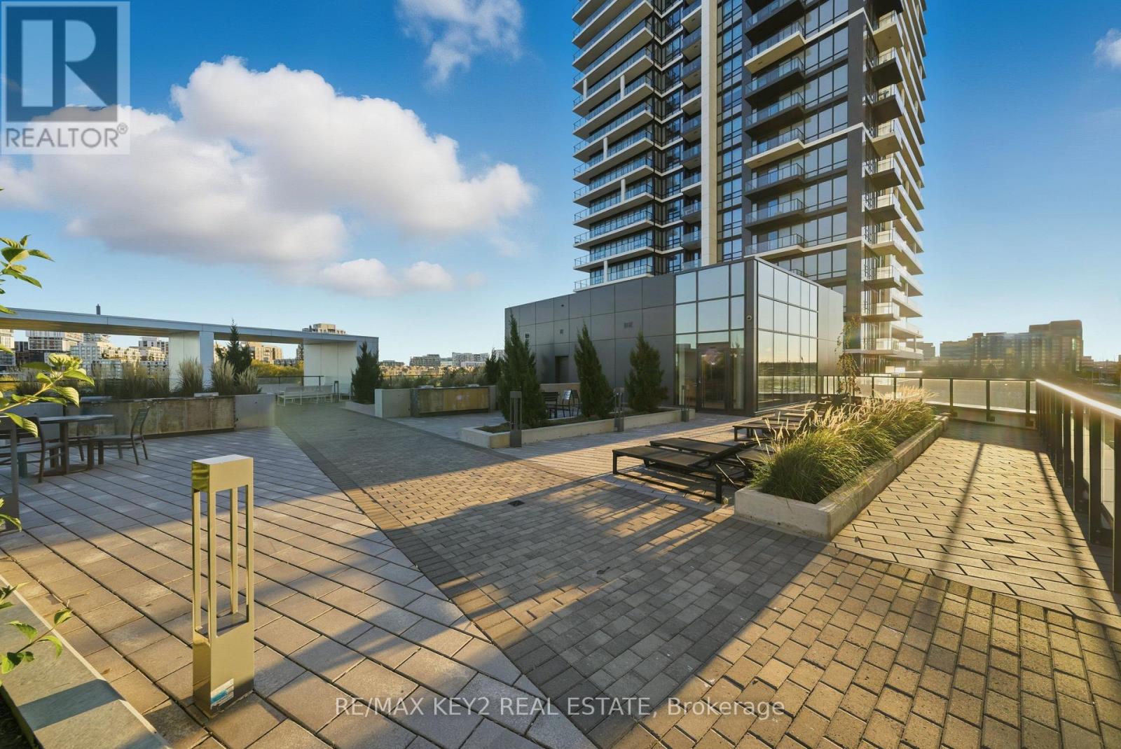 601 - 38 Water Walk Drive, Markham, Ontario  L3R 6M8 - Photo 31 - N12469115