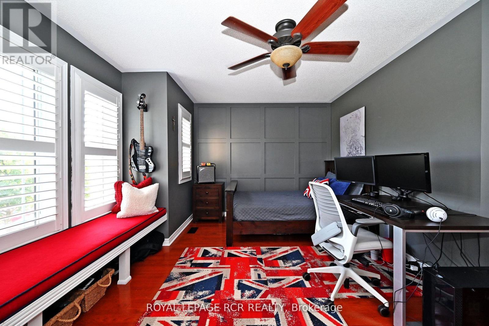 142 Regatta Avenue, Richmond Hill, Ontario  L4E 4R2 - Photo 25 - N12469131