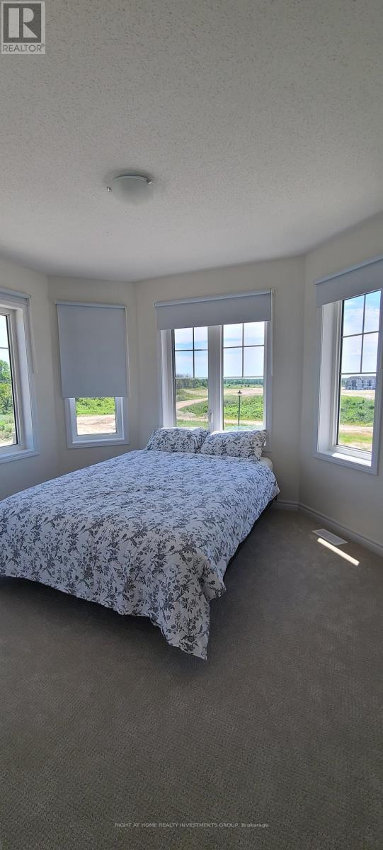 83 Shelburne Avenue, Wasaga Beach, Ontario  L9Z 0L2 - Photo 11 - S12469130